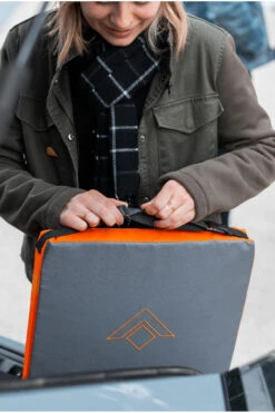 THAW Heated Seat Pad -Outdoor Camping Store k0ced3b71d199bc52156a492b03591c27