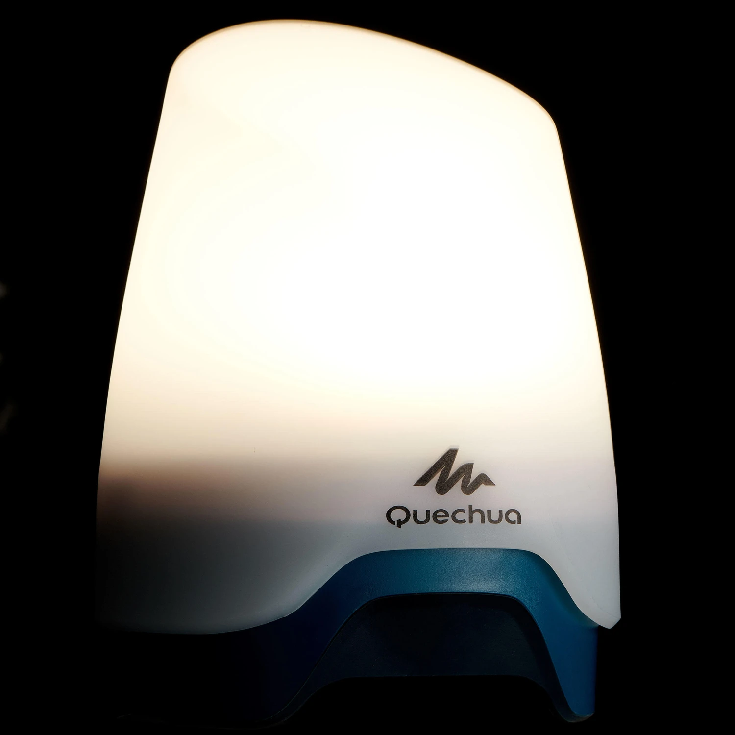 Quechua CAMPING LAMP - BL200 RECHARGEABLE - 200 LUMENS 6 Quechua CAMPING LAMP - BL200 RECHARGEABLE - 200 LUMENS - Image 4