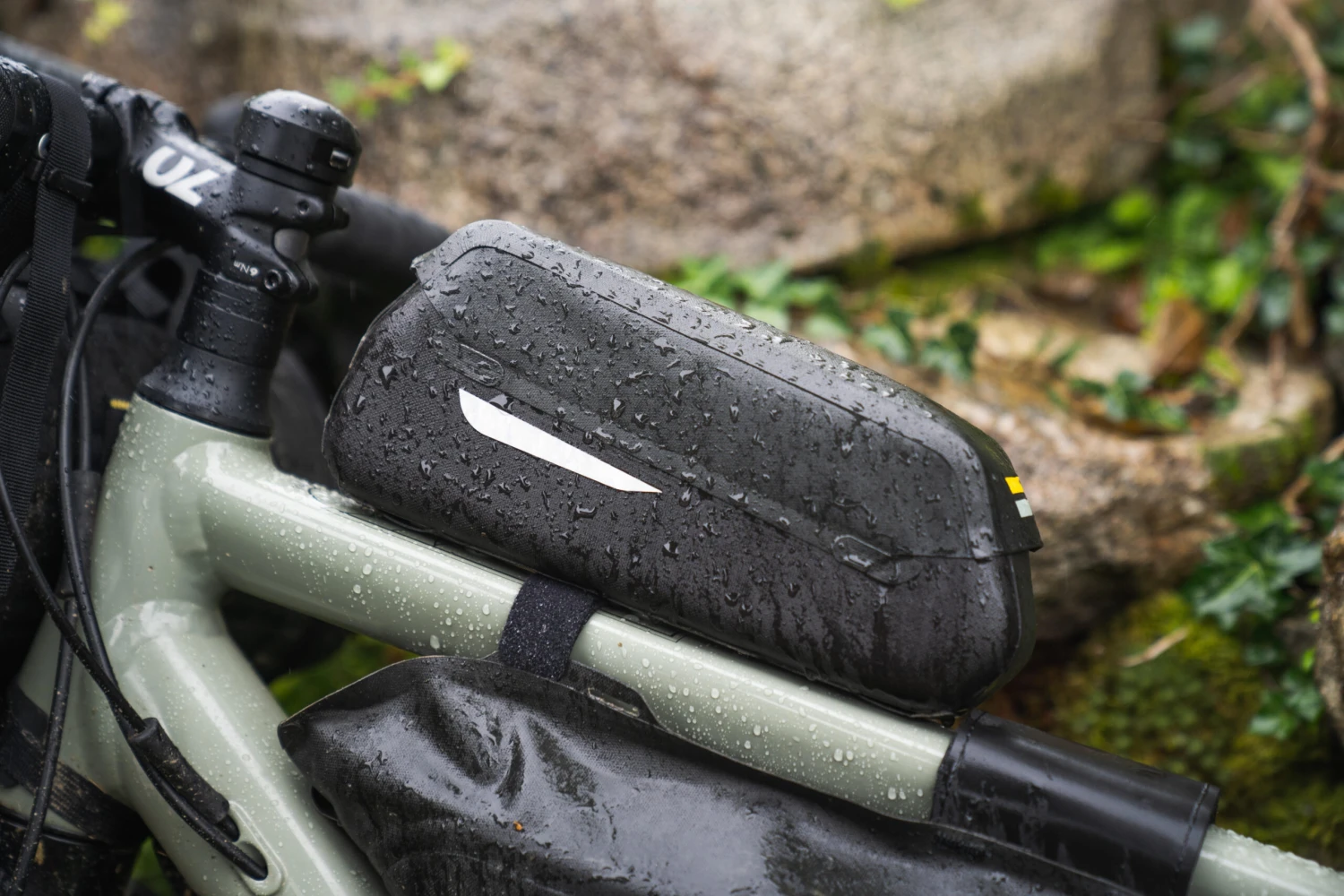 1L Bikepacking Waterproof Top Tube Bag Riverside 7 1L Bikepacking Waterproof Top Tube Bag Riverside - Image 5
