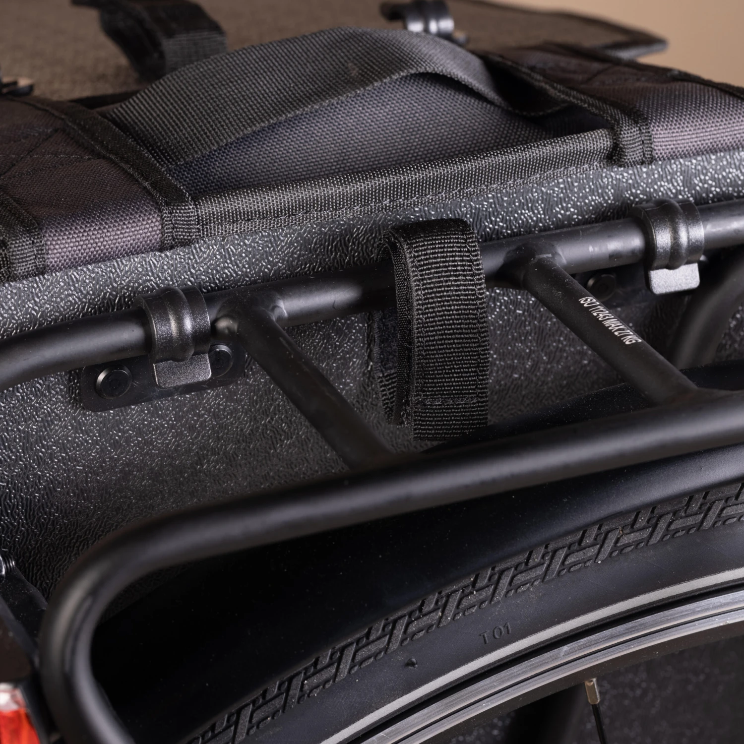 100 Double Bike Bag 2 X 15L 7 100 Double Bike Bag 2 X 15L - Image 5