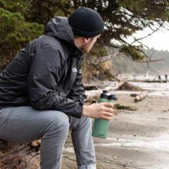 Camelbak Chute Mag SST Vacuum Insulated -Outdoor Camping Store kbb0d81b147ad0b990d61c6d215f34ca9